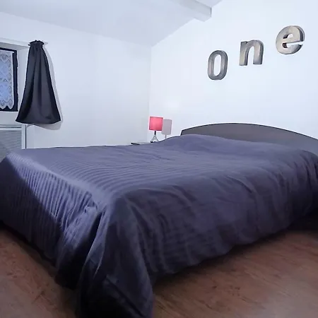 Apartment Studio One Rochefort (Charente-Maritime)