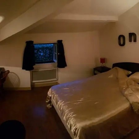 Studio One Apartment *